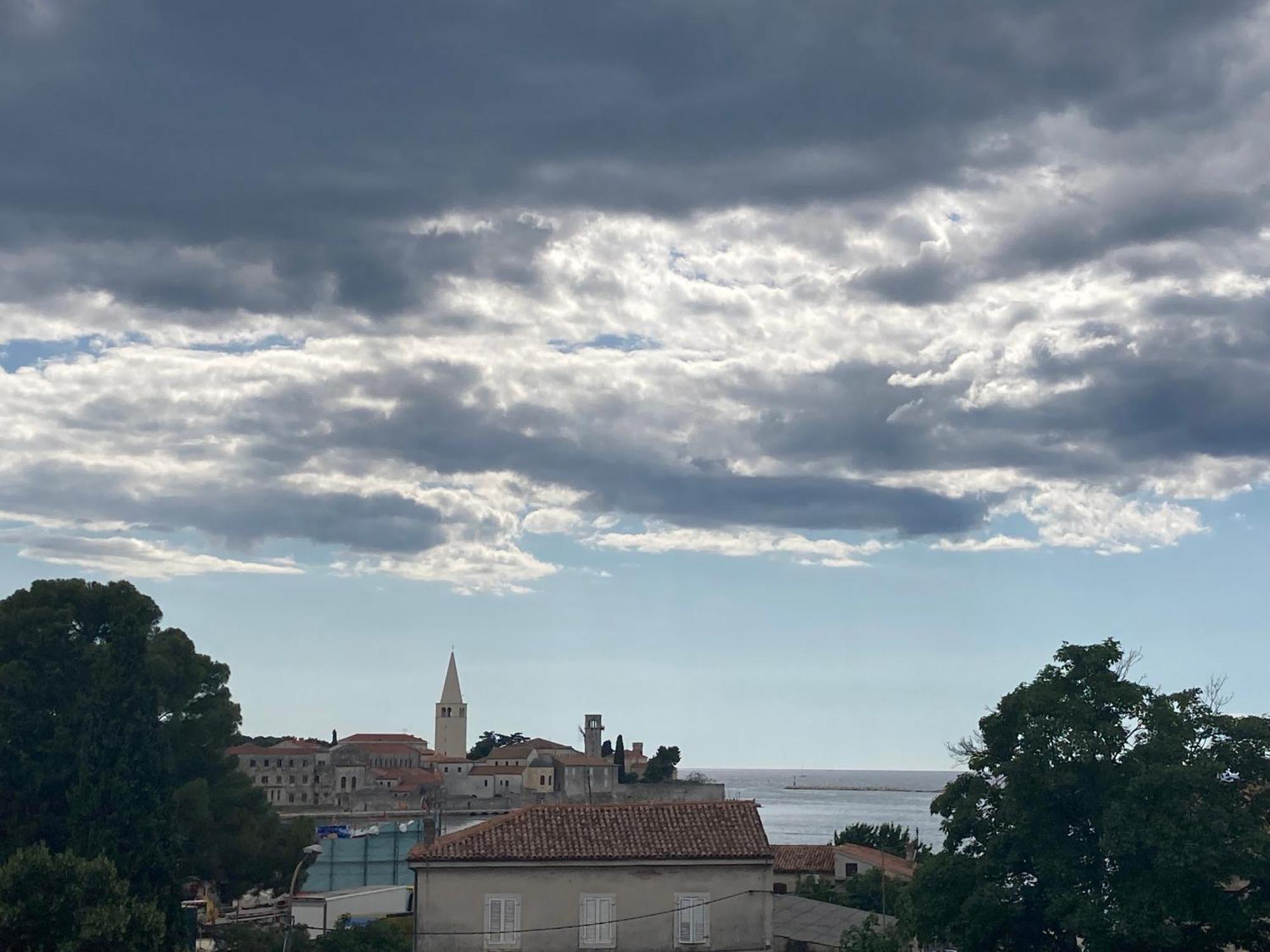Home Sweet Home Poreč Exteriör bild